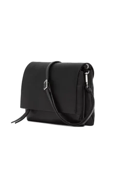Borsa Three