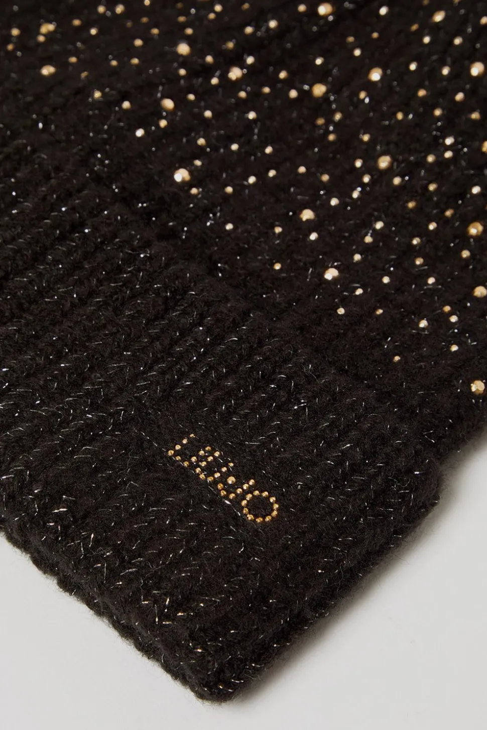 Cappello Borchie