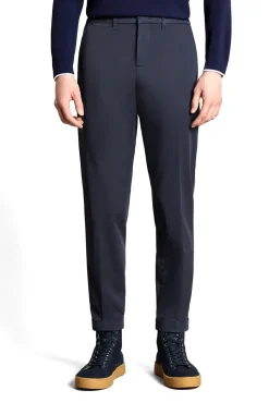 Pantaloni Capri