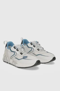 Sneaker Club01