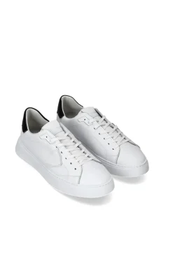 Sneakers Temple